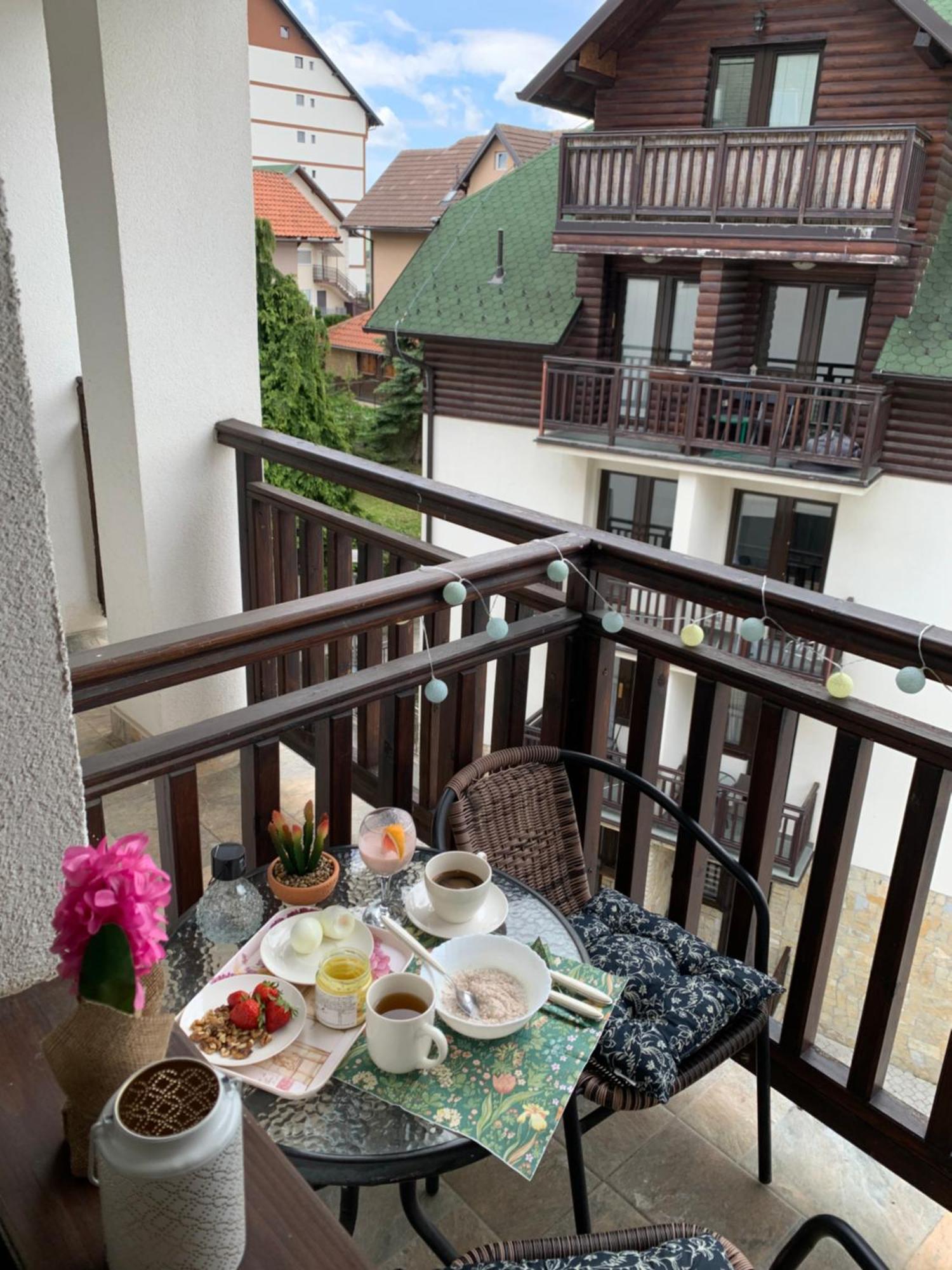 Beli Apartman U Zlatiborskim Konacima Bele Vode Bb Kültér fotó